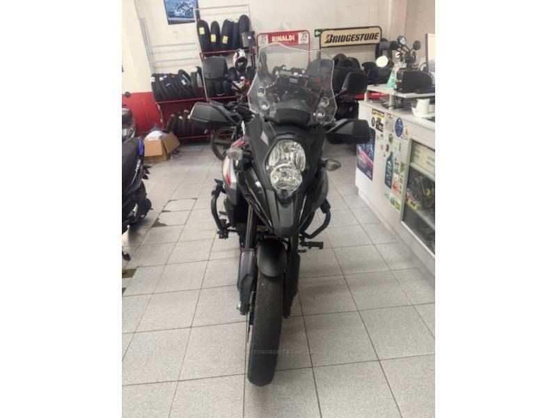 SUZUKI - V-STROM - 2018/2019 - Preta - R$ 52.990,00