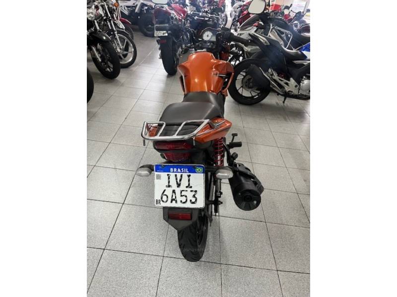 YAMAHA - FAZER - 2014/2014 - Laranja - R$ 11.250,00