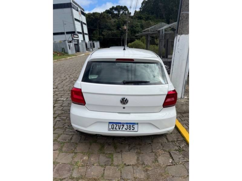 VOLKSWAGEN - GOL - 2022/2023 - Branca - Sob Consulta