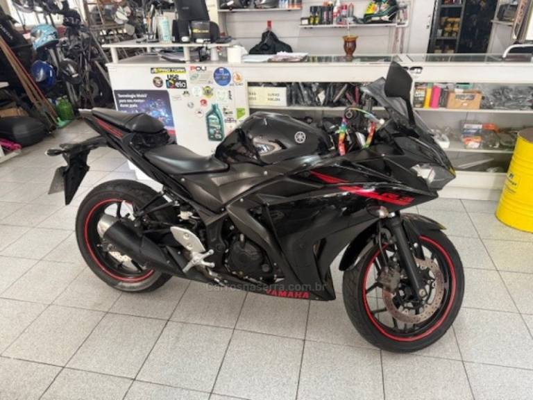 YAMAHA - YZF - 2016/2016 - Preta - Sob Consulta