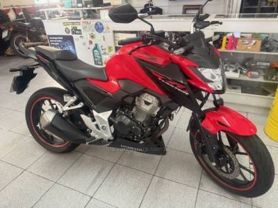 HONDA - CB 300F TWISTER - 2024/2024 - Vermelha - Sob Consulta