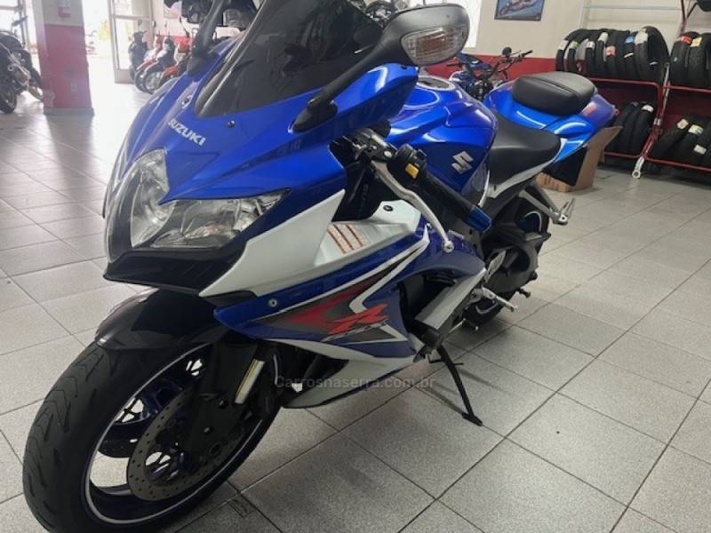 SUZUKI - GSXR - 2009/2010 - Azul - R$ 40.500,00