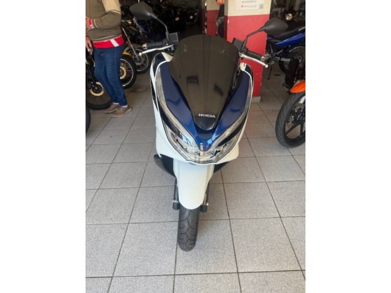 HONDA - PCX - 2022/2022 - Branca - Sob Consulta