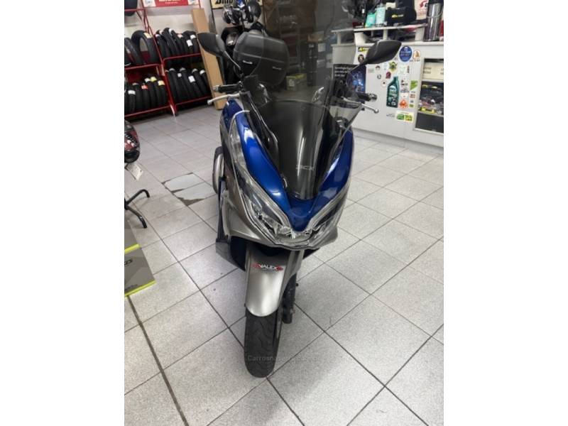 HONDA - PCX - 2020/2021 - Cinza - R$ 17.500,00