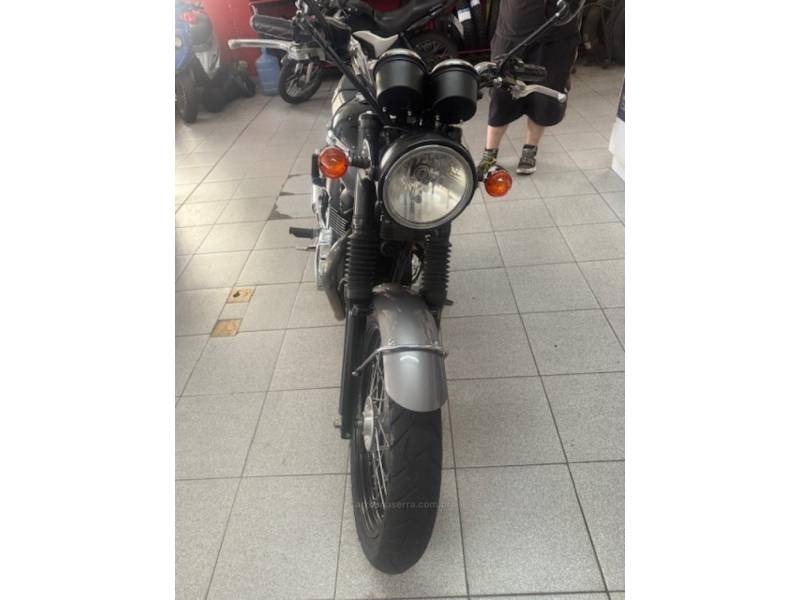 TRIUMPH - BONNEVILLE T 100 865 - 2013/2013 - Preta - R$ 32.500,00