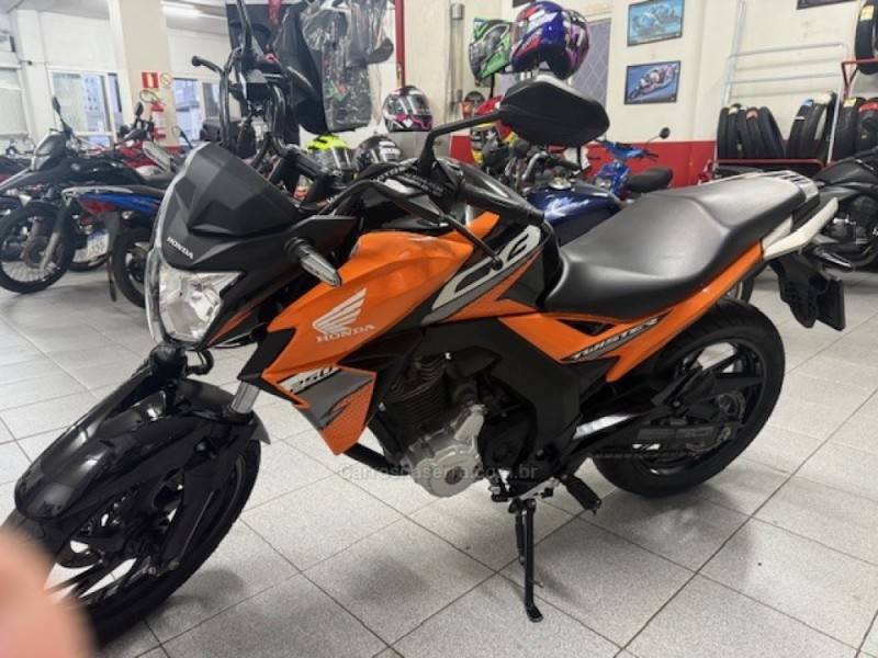 HONDA - CB 250F TWISTER - 2019/2019 - Laranja - Sob Consulta