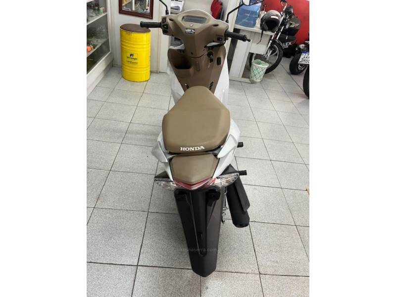 HONDA - BIZ 125 - 2025/2025 - Branca - Sob Consulta